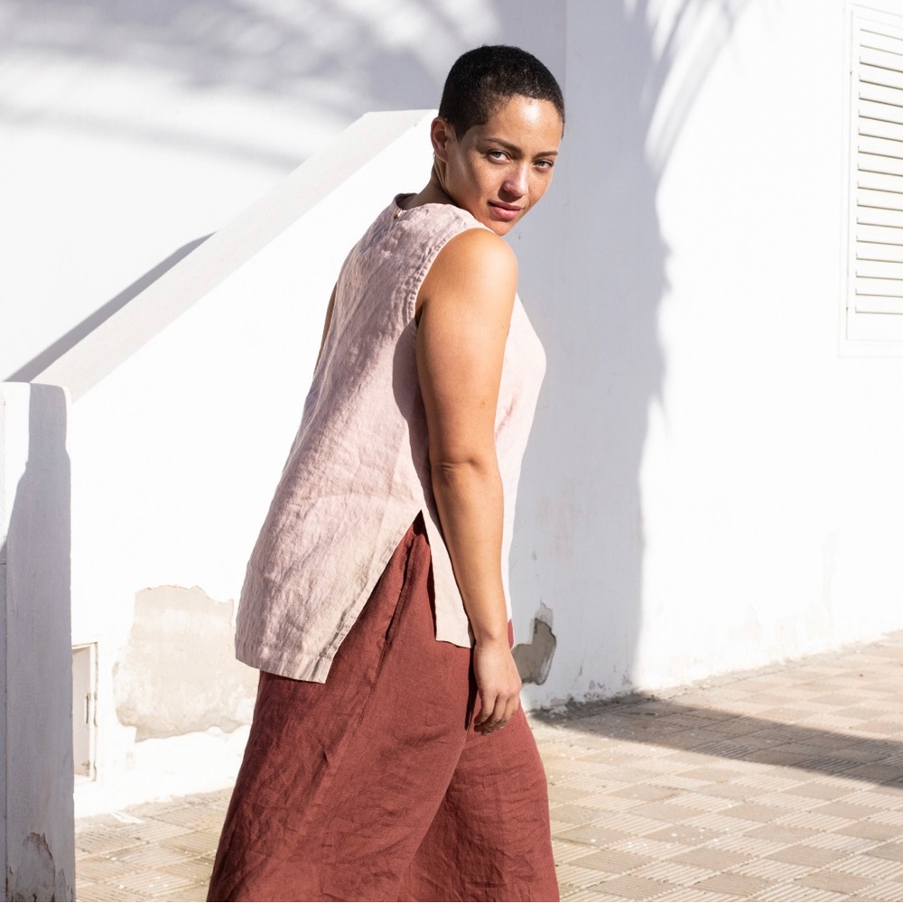 Not Perfect Linen Malmo Custom Tank